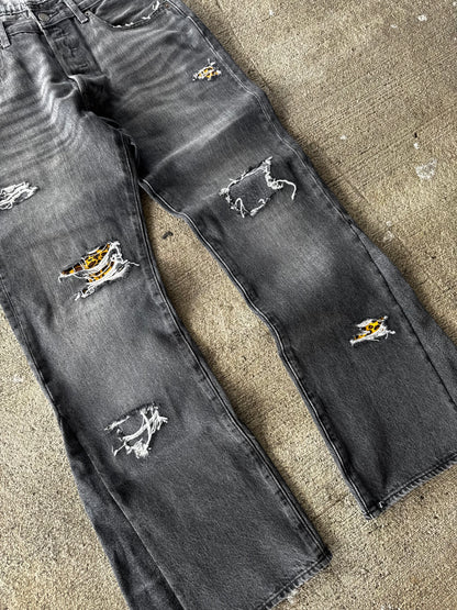 DV PANTHER JEANS (W32 × L30)